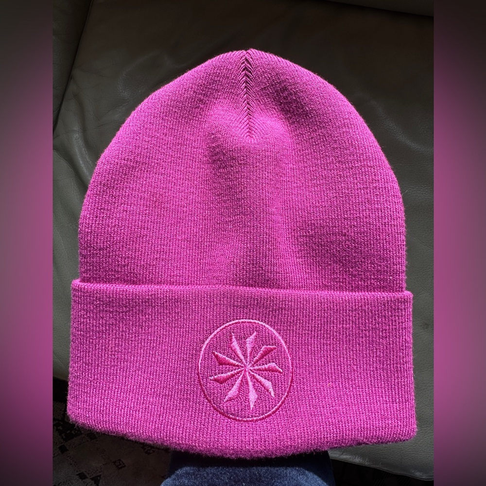 Athleta Head Start Benie Berry color one size